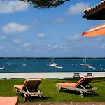 Les Sables - Archik - Bord De L'eau